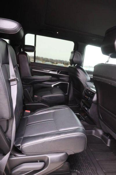 2022 Jeep Wagoneer Series III 4x4