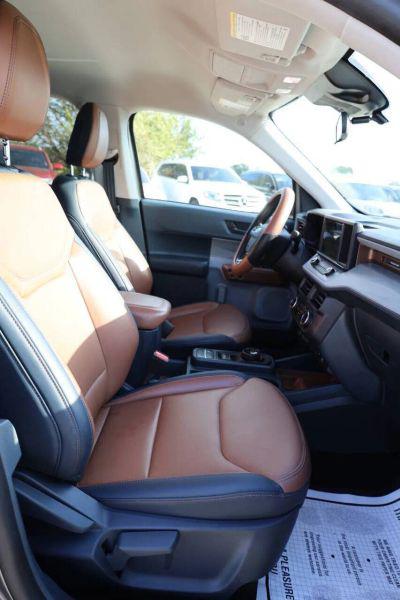 2023 Ford Maverick Lariat