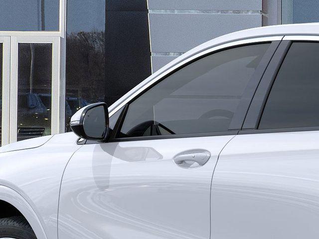 2026 Buick NV Avenir FWD