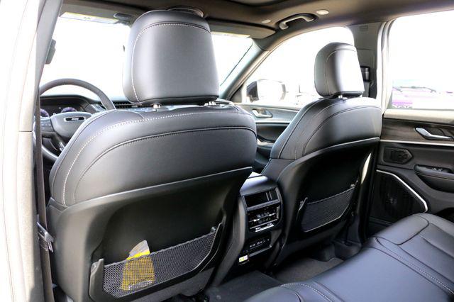 2026 Jeep Grand Cherokee Limited 4x4