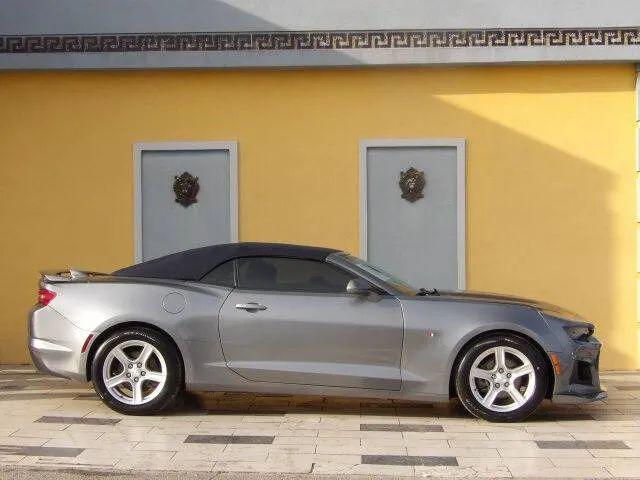 2021 Chevrolet Camaro RWD Convertible 1LT