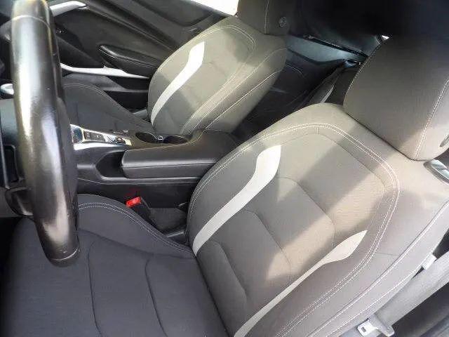 2021 Chevrolet Camaro RWD Convertible 1LT