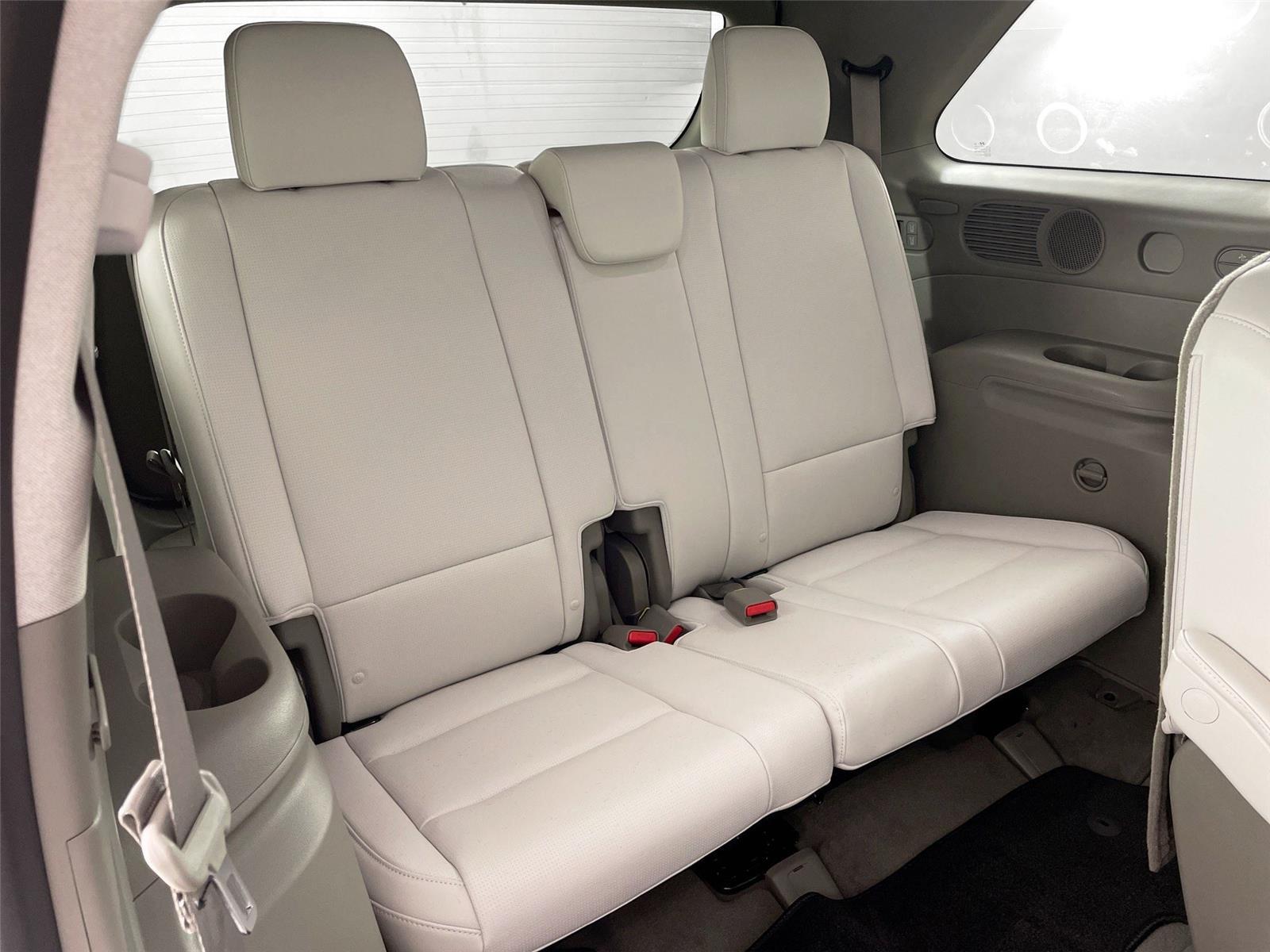 2026 Hyundai Palisade Limited - Photo 30