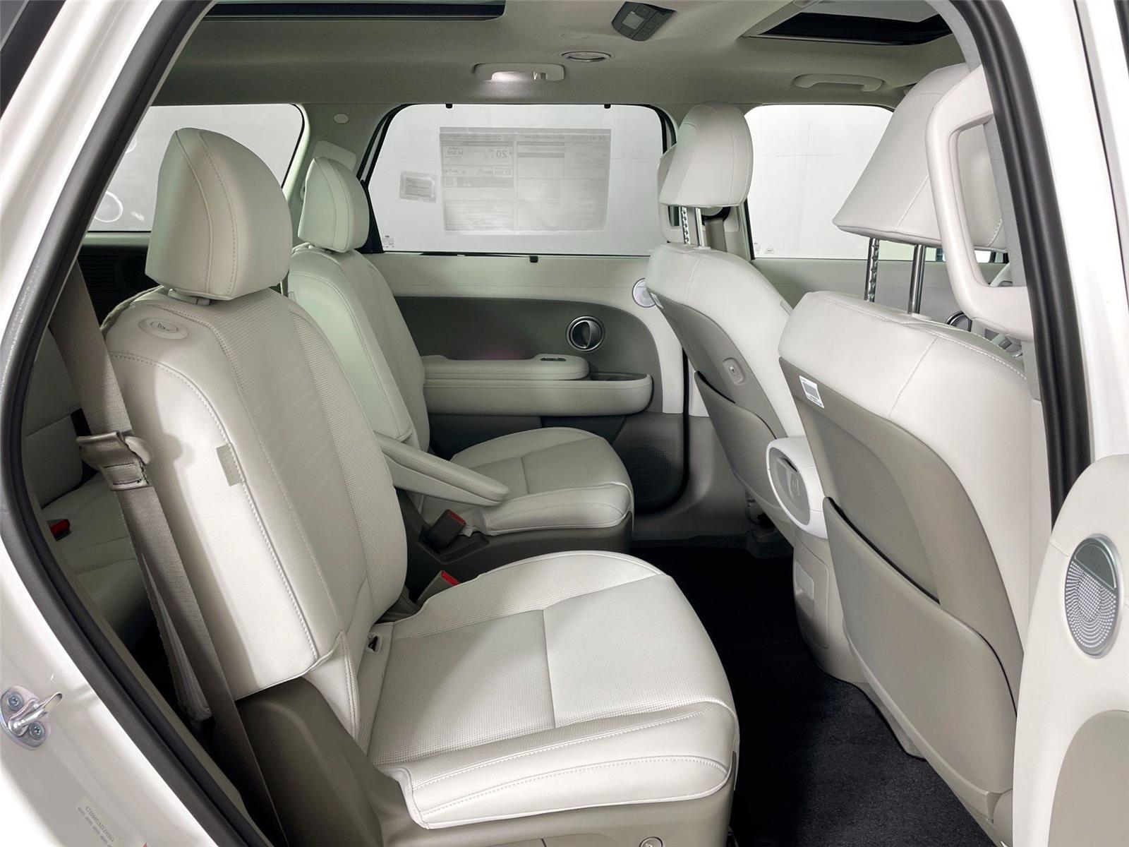 2026 Hyundai Palisade Limited - Photo 31