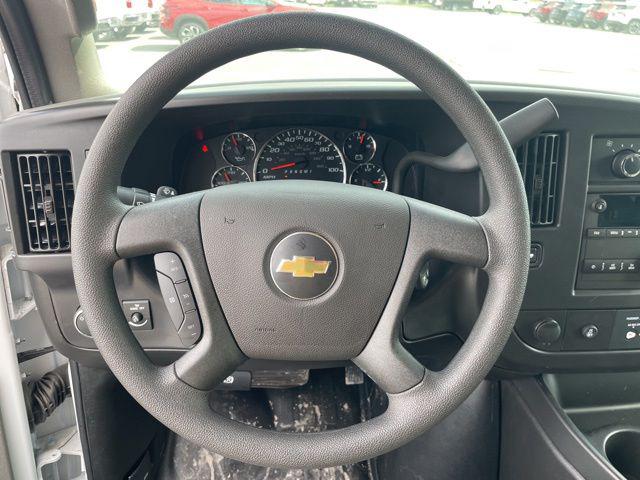 2025 Chevrolet Express Cutaway Work Van