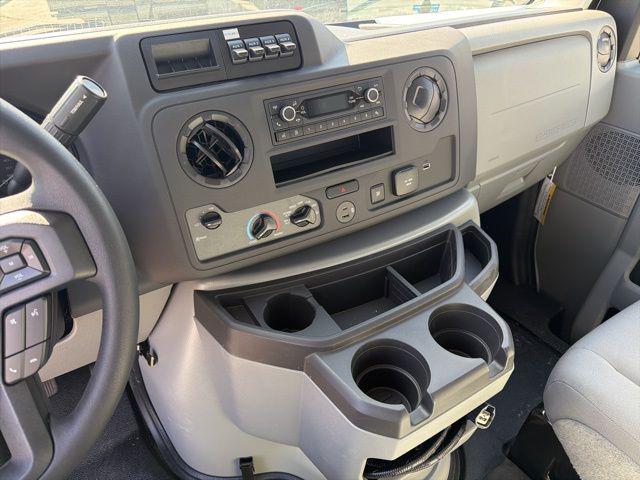2026 Ford E-350 Cutaway Base