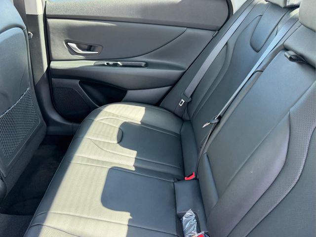 2026 Hyundai Elantra Hybrid Limited