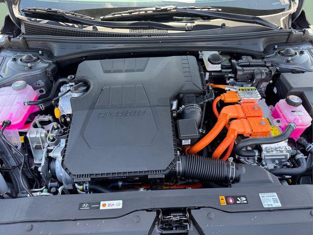 2026 Hyundai Elantra Hybrid Limited