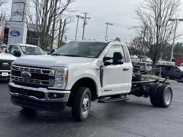 2026 Ford F-550 XL