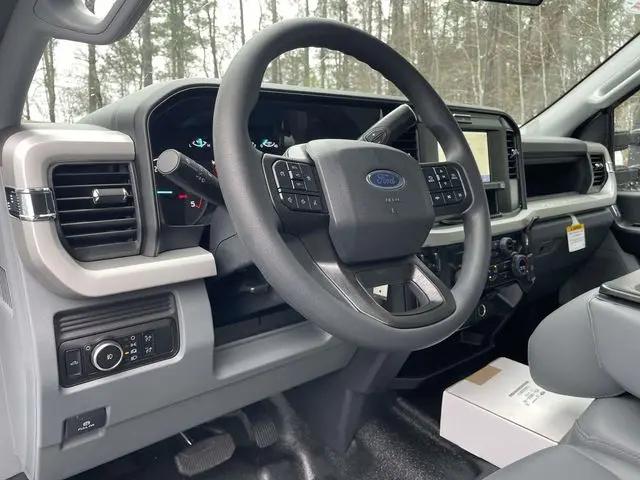 2026 Ford F-550 XL