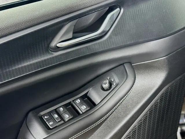 2025 Jeep Grand Cherokee L Altitude 4x4