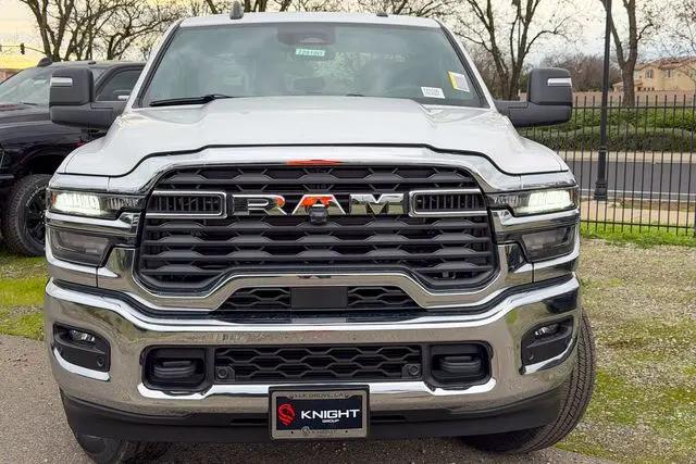 2026 Ram 3500 Big Horn Crew Cab 4x4 6'4" Box