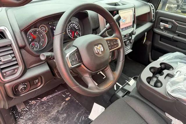 2026 Ram 3500 Big Horn Crew Cab 4x4 6'4" Box