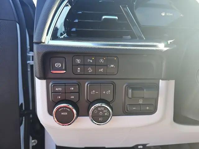 2026 Chevrolet Suburban Premier, 4WD