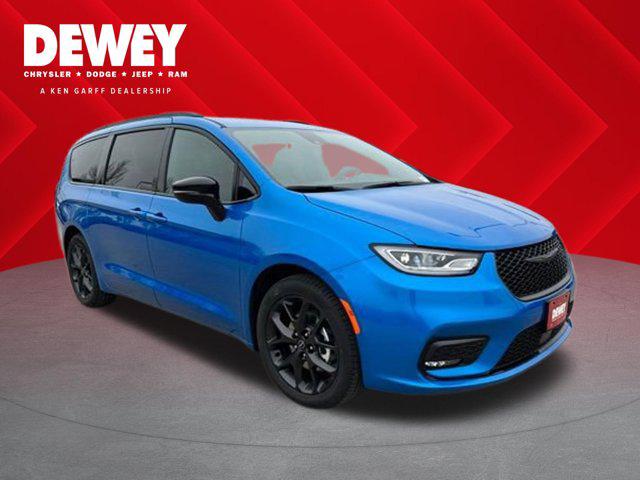 2026 Chrysler Pacifica Select for sale in Ankeny, IA