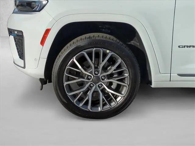2026 Jeep Grand Cherokee L Summit 4x4