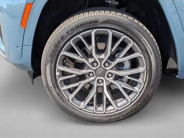 2026 Jeep Grand Cherokee L Summit 4x4