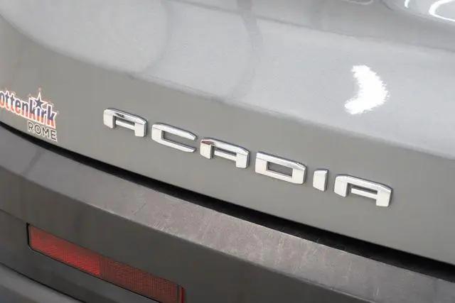 2022 GMC Acadia AWD AT4