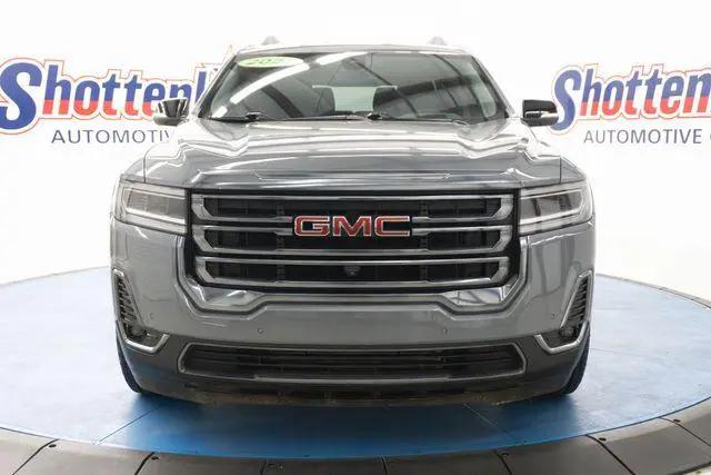 2022 GMC Acadia AWD AT4