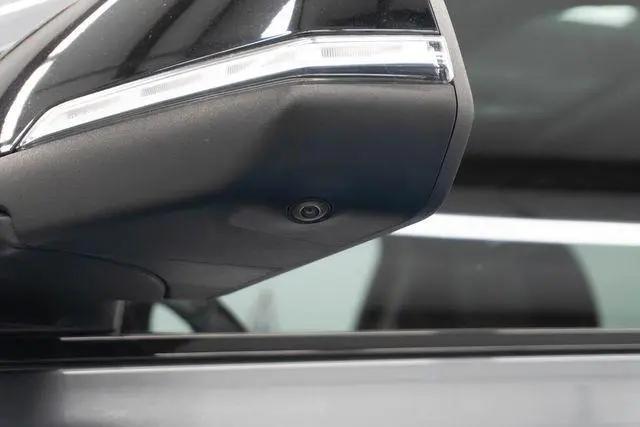 2022 GMC Acadia AWD AT4