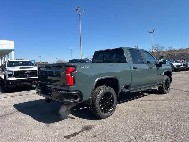 2026 Chevrolet Silverado 2500HD Crew Cab, Standard Bed, LT, 4WD
