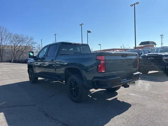 2026 Chevrolet Silverado 2500HD Crew Cab, Standard Bed, LT, 4WD