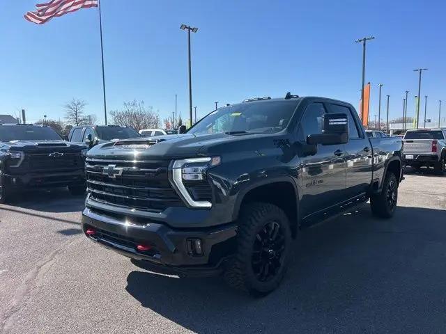 2026 Chevrolet Silverado 2500HD Crew Cab, Standard Bed, LT, 4WD