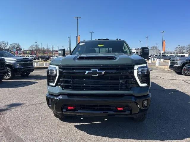 2026 Chevrolet Silverado 2500HD Crew Cab, Standard Bed, LT, 4WD