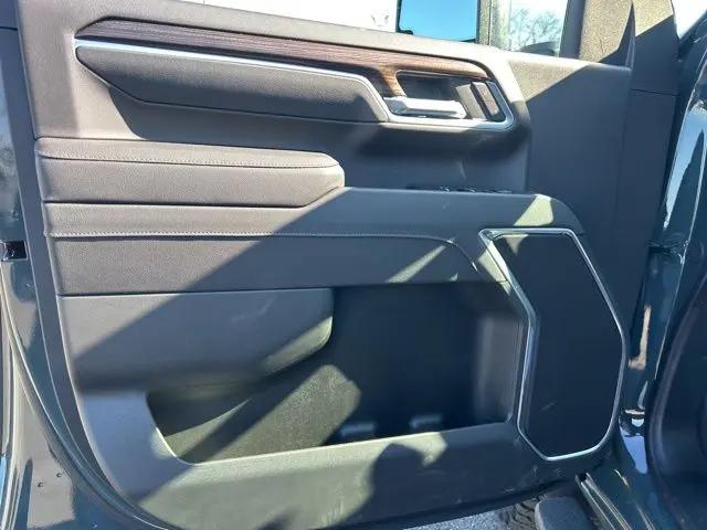 2026 Chevrolet Silverado 2500HD Crew Cab, Standard Bed, LT, 4WD