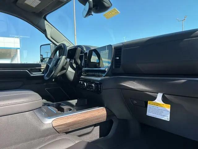 2026 Chevrolet Silverado 2500HD Crew Cab, Standard Bed, LT, 4WD