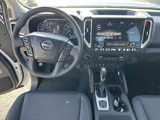 2026 Nissan Frontier Crew Cab SV 4x4