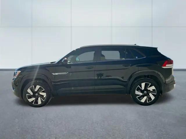 2026 Volkswagen Atlas Cross Sport SE with Technology