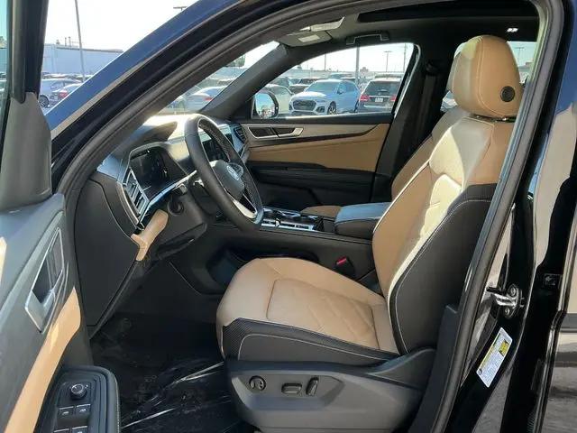 2026 Volkswagen Atlas Cross Sport SE with Technology