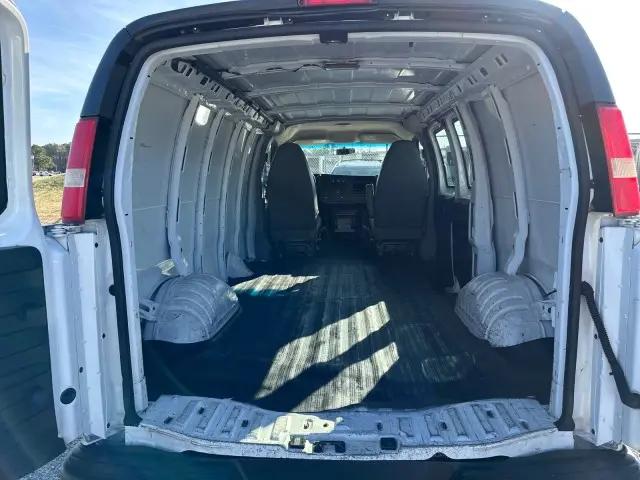 2011 Chevrolet Express Work Van