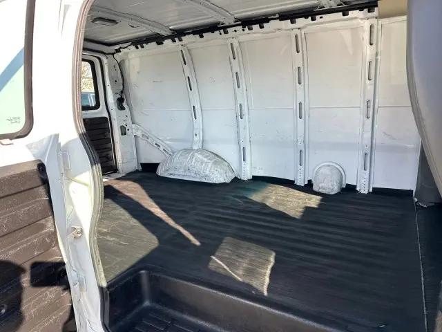 2011 Chevrolet Express Work Van