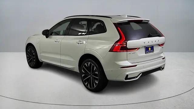 2026 Volvo XC60 Plug-In Hybrid Ultra, T8 AWD Electric/Gasoline, Dark