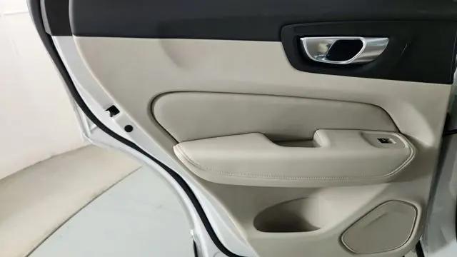 2026 Volvo XC60 Plug-In Hybrid Ultra, T8 AWD Electric/Gasoline, Dark