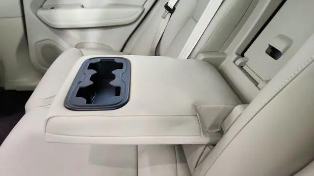 2026 Volvo XC60 Plug-In Hybrid Ultra, T8 AWD Electric/Gasoline, Dark
