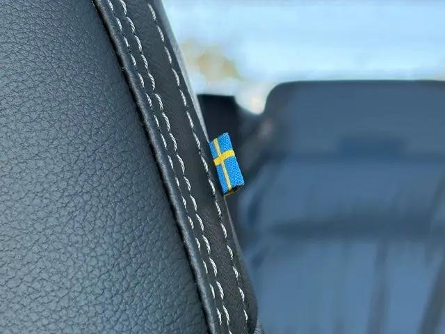 2026 Volvo XC40 Core, B5 AWD Gas (mild hybrid), Dark