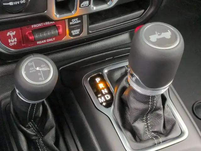 2026 Jeep Wrangler 4-Door Recon 4x4