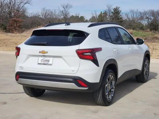 2026 Chevrolet Trax FWD LT