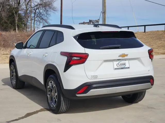 2026 Chevrolet Trax FWD LT