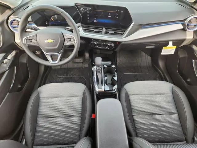 2026 Chevrolet Trax FWD LT