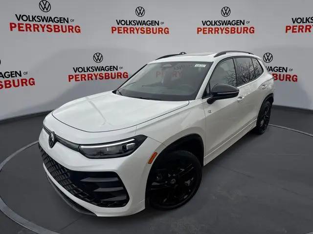 2026 Volkswagen Tiguan SE R-Line Black for sale in Perrysburg, OH