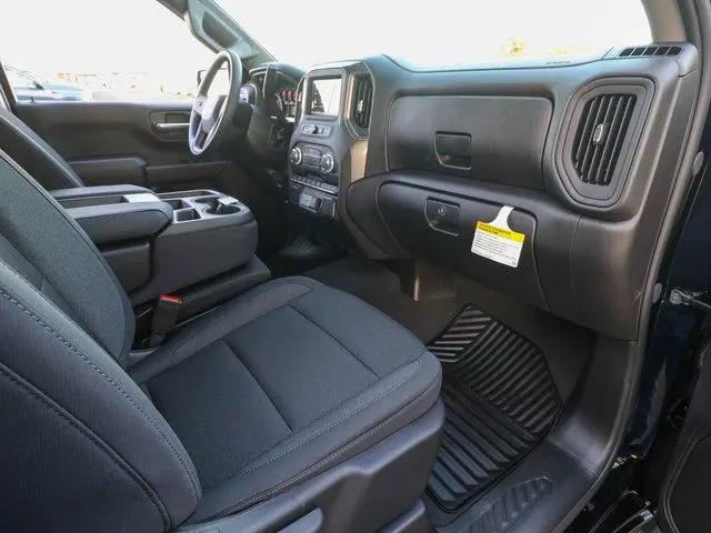 2026 GMC Sierra 1500 Crew Cab, Short Bed, Pro, 4WD