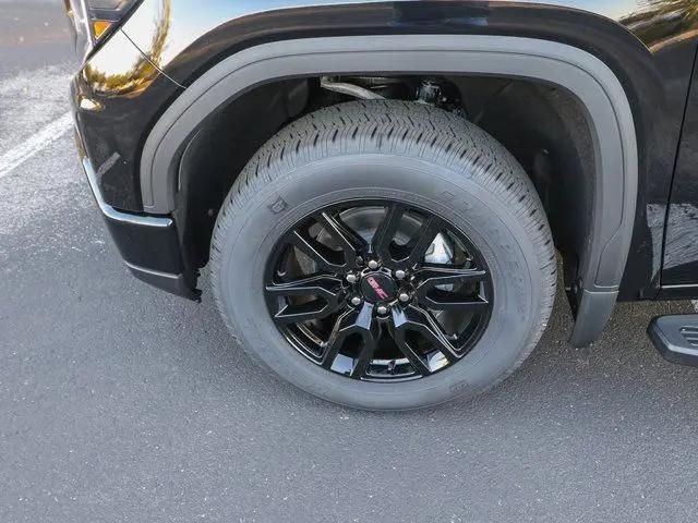 2026 GMC Sierra 1500 Crew Cab, Short Bed, Pro, 4WD