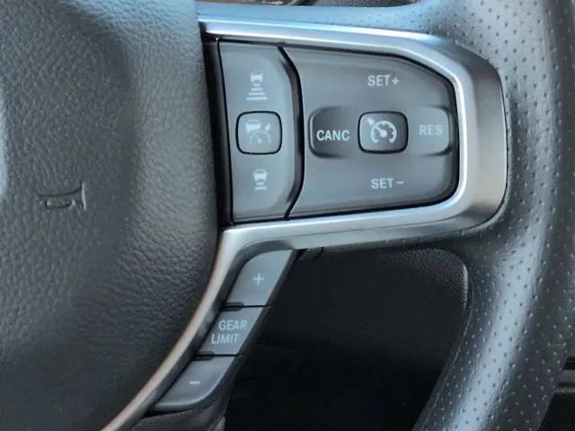 2026 Ram 3500 Tradesman/Big Horn