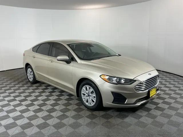 2019 Ford Fusion S