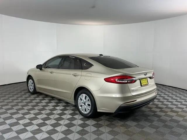 2019 Ford Fusion S