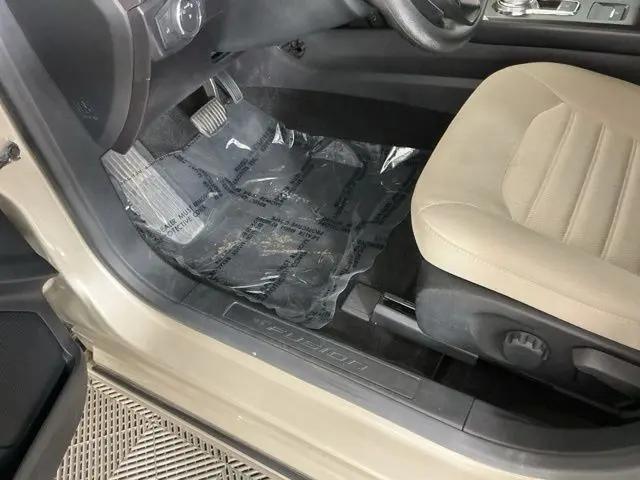 2019 Ford Fusion S